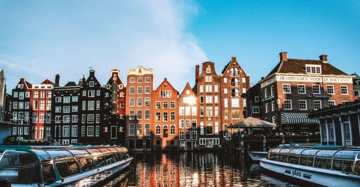 How to Fly Business Class to Europe for 100K Points RT Using ANA Miles