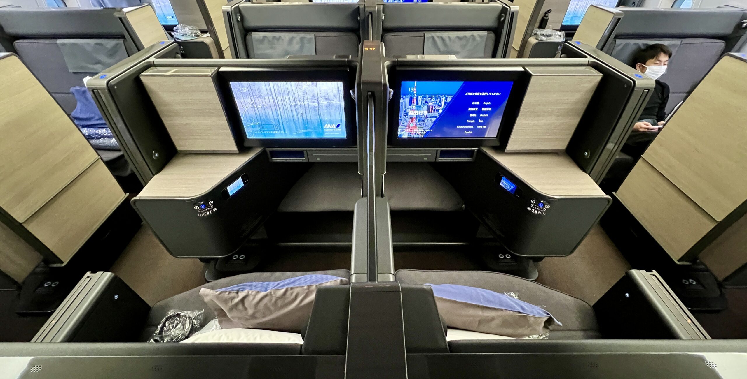 Airlines Keep Throttling Biz & First Class Award Space for US Travelers