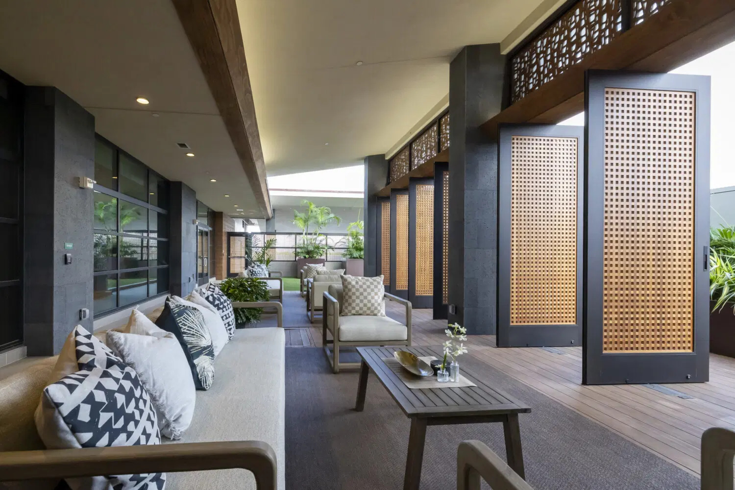 hawaiian airlines lounge