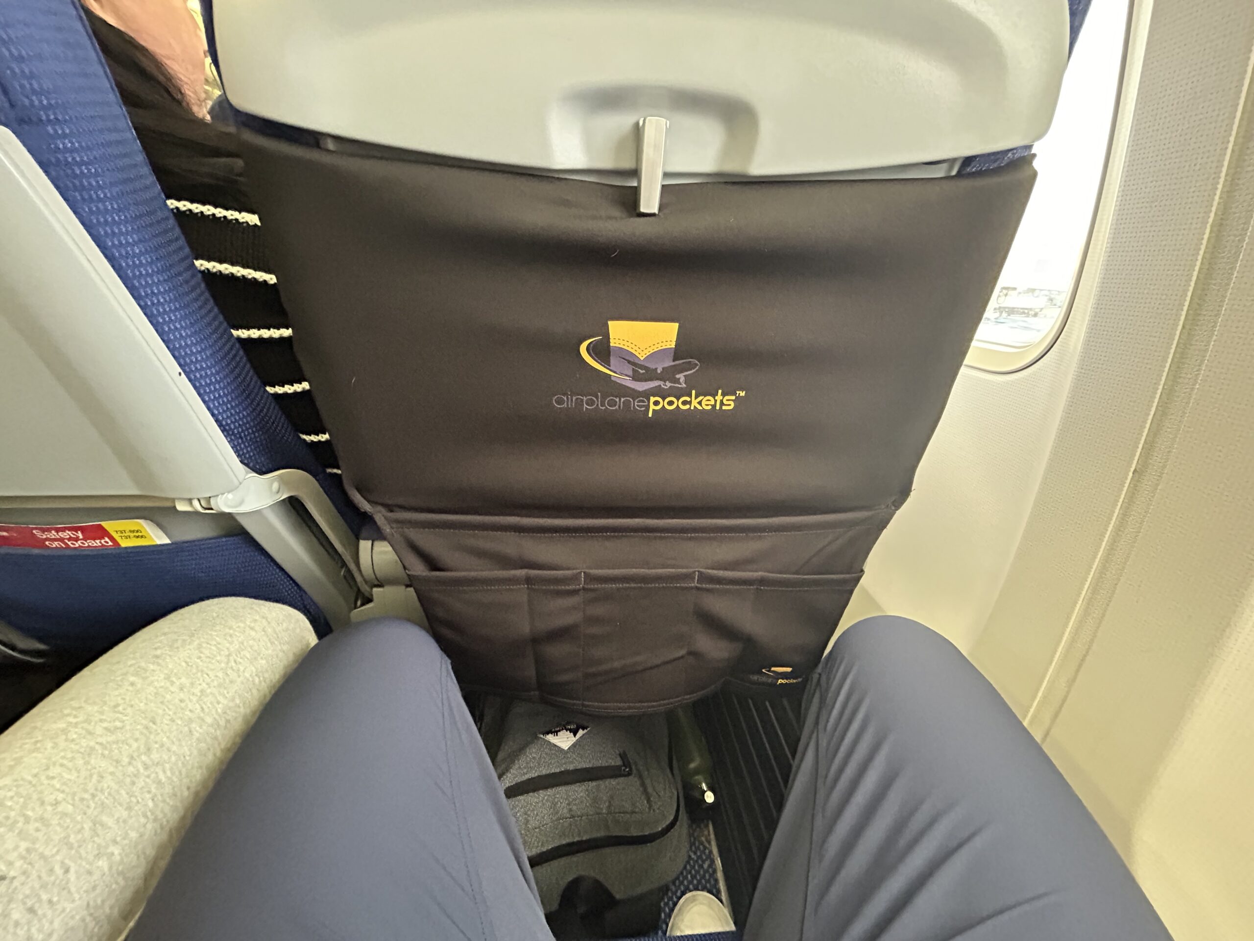 Airplane pockets