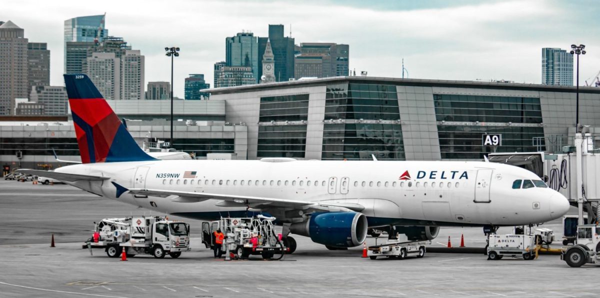 Back Again: Buy a $300+ Delta Gift Card, Get $20 for Starbucks!