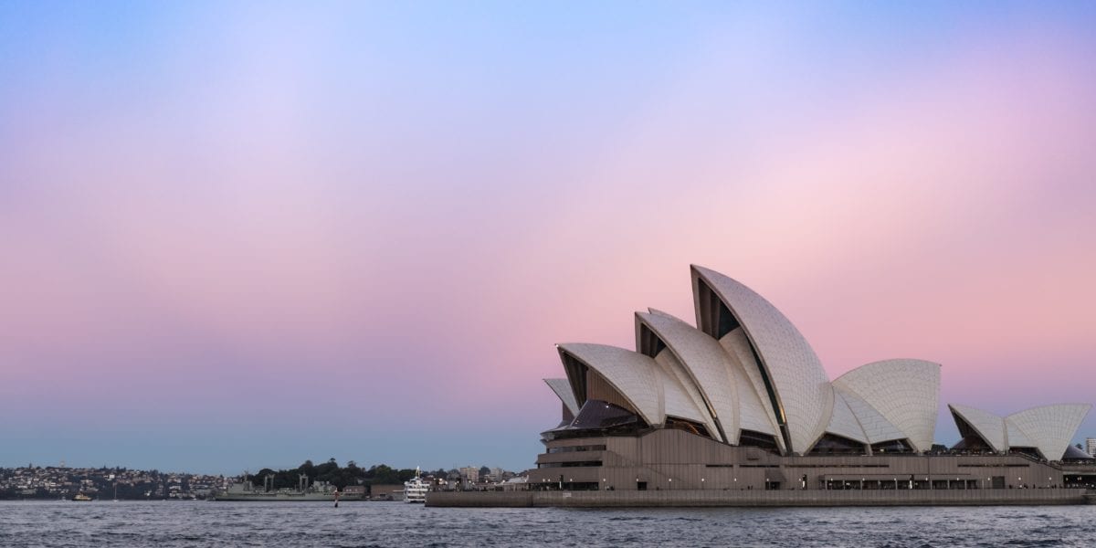 It’s the Best Time of Year to Book Flights to Australia & New Zealand